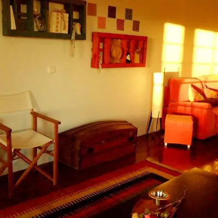 Albergue House