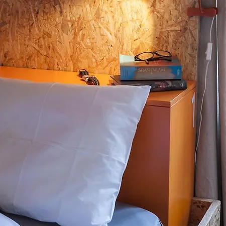 Hostel House Εστορίλ