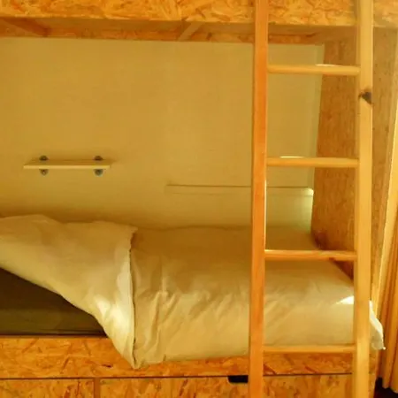 House Hostel Εστορίλ